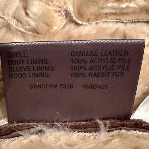 Vintage Wilson’s Maxima Shearling Leather Coat!! - Picture 7 of 8